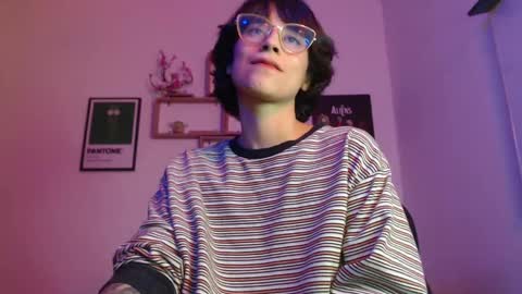 Snapshot of susana_w chatting on 12/24/24, 01:16 susana_w online show from 12/24/24, 01:16