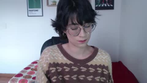 Snapshot of susana_w chatting on 12/24/24, 09:55 susana_w online show from 12/24/24, 09:55
