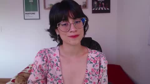 Snapshot of susana_w chatting on 01/15/25, 10:24 susana_w online show from 01/15/25, 10:24