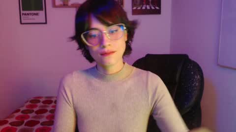 Snapshot of susana_w chatting on 01/16/25, 11:27 susana_w online show from 01/16/25, 11:27