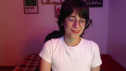 Snapshot of susana_w chatting on 01/18/25, 12:57 susana_w online show from 01/18/25, 12:57