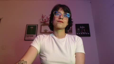 Snapshot of susana_w chatting on 01/18/25, 04:04 susana_w online show from 01/18/25, 04:04