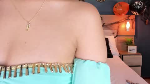 Snapshot of susanadams1 chatting on 10/23/25, 06:17 Susan online show from 10/23/25, 06:17