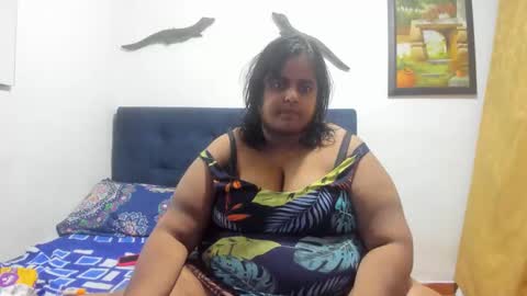 Snapshot of susanaeshwar chatting on 10/27/25, 12:15 susanaeshwar online show from 10/27/25, 12:15