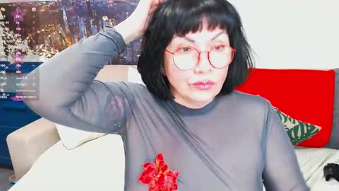 Susan online show from 03/04/25, 09:07