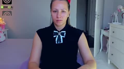 Snapshot of susanjewel chatting on 12/13/24, 07:47 SusanJewel online show from 12/13/24, 07:47