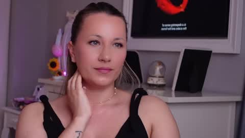 SusanJewel online show from 05/21/26, 07:15