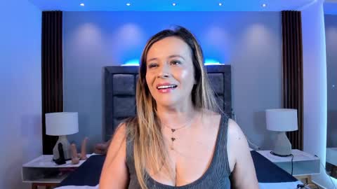 Susan  Everyday From 0530 to 1430 Col Time online show from 05/13/26, 10:34