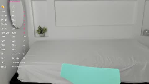 Susana online show from 12/20/24, 12:49