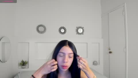 Susana online show from 12/28/24, 11:41