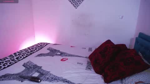 Snapshot of susanzoro99 chatting on 11/06/25, 10:16 Susan online show from 11/06/25, 10:16