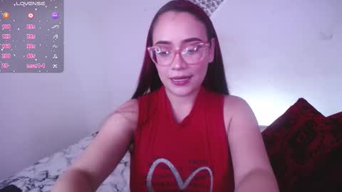 Snapshot of susanzoro99 chatting on 11/10/25, 08:57 Susan online show from 11/10/25, 08:57