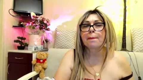 SusiexNoreen online show from 06/21/26, 02:25