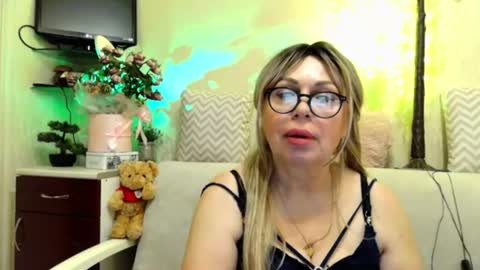 SusiexNoreen online show from 06/23/26, 01:47