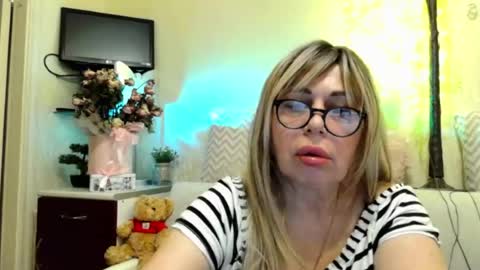 SusiexNoreen online show from 07/07/26, 10:47