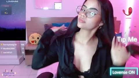 Snapshot of sussan_love01 chatting on 03/10/25, 06:34 Susan online show from 03/10/25, 06:34