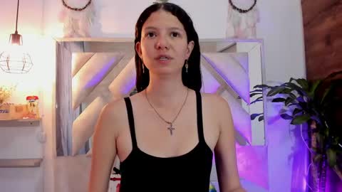 Snapshot of sussana_wild chatting on 05/20/26, 12:22 Sussana online show from 05/20/26, 12:22