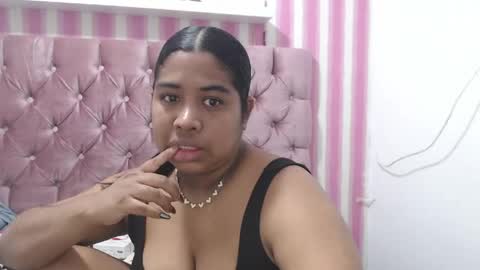 Snapshot of sussann_gomez chatting on 03/17/26, 12:52 sussann online show from 03/17/26, 12:52