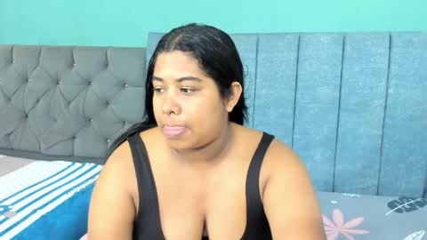 Snapshot of sussann_gomez chatting on 04/21/26, 12:44 sussann online show from 04/21/26, 12:44