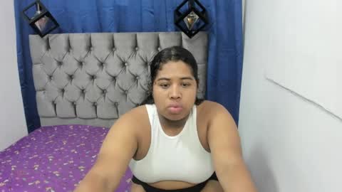 Snapshot of sussann_gomez chatting on 05/29/26, 01:09 sussann online show from 05/29/26, 01:09