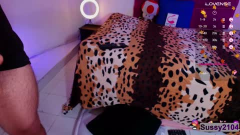 sussy and  ken online show from 10/22/25, 11:21