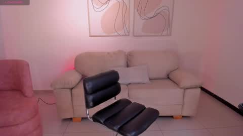 Sussy Bell online show from 09/30/25, 09:09