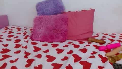 Snapshot of suzan_30 chatting on 11/26/25, 08:21 suzan_30 online show from 11/26/25, 08:21