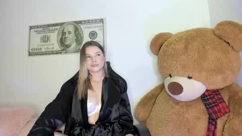 Snapshot of suzan__cooper2 chatting on 09/26/25, 11:20 suzan__cooper2 online show from 09/26/25, 11:20