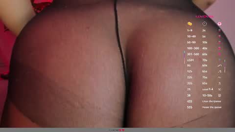 Snapshot of suzanana chatting on 07/27/26, 04:03 suzanana online show from 07/27/26, 04:03
