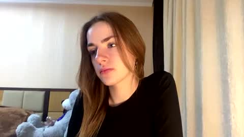 Emila online show from 07/08/26, 07:24