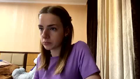Emila online show from 07/16/26, 07:03