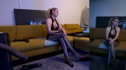 suzannexxxxxx online show from 07/18/26, 10:24