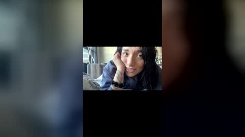 Snapshot of suzyishellawet chatting on 11/25/25, 07:36 Suzy online show from 11/25/25, 07:36