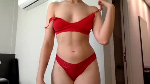 The real sugar baby   Suzy Summer   online show from 12/25/24, 08:07