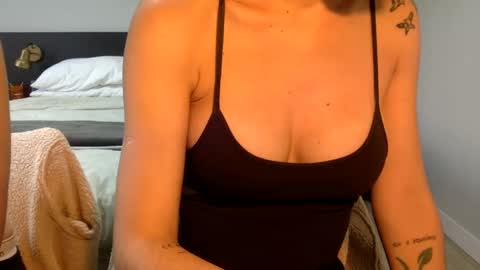 The real sugar baby   Suzy Summer   online show from 01/06/25, 12:02