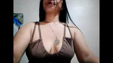 suzzie_hot online show from 12/22/24, 11:11
