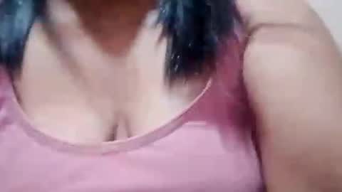 suzzie_hot online show from 10/13/25, 11:54