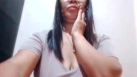 suzzie_hot online show from 11/29/25, 10:02