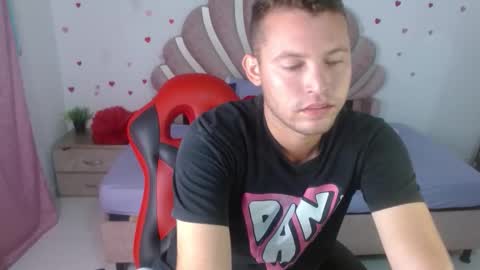 Snapshot of sven_fox723 chatting on 03/13/26, 11:39 Sven online show from 03/13/26, 11:39