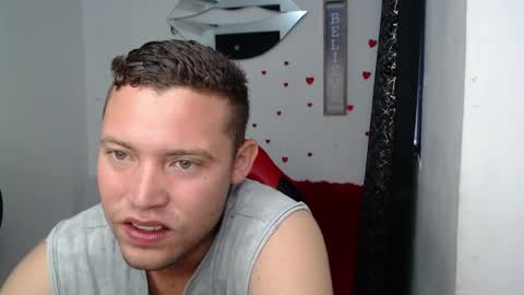 Snapshot of sven_fox723 chatting on 04/07/26, 11:54 Sven online show from 04/07/26, 11:54