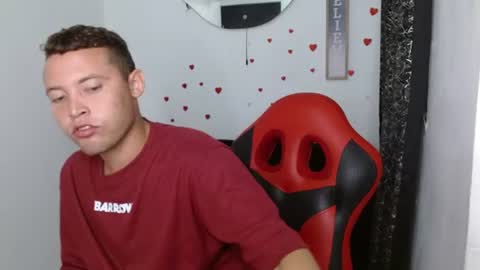 Snapshot of sven_fox723 chatting on 06/14/26, 12:51 Sven online show from 06/14/26, 12:51