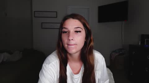 Snapshot of svtf2323 chatting on 10/11/25, 10:08 SV online show from 10/11/25, 10:08