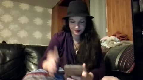 H3D0N15T5 online show from 10/07/25, 08:06