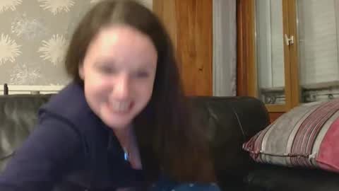 H3D0N15T5 online show from 10/22/25, 03:23