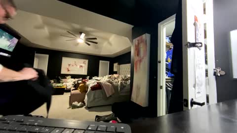 Swapman47 online show from 12/30/24, 05:26