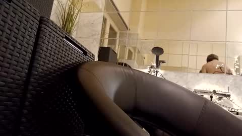 sweaty_hairy_cocks online show from 03/01/25, 03:53