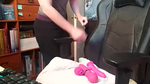 Misty online show from 09/11/25, 05:57