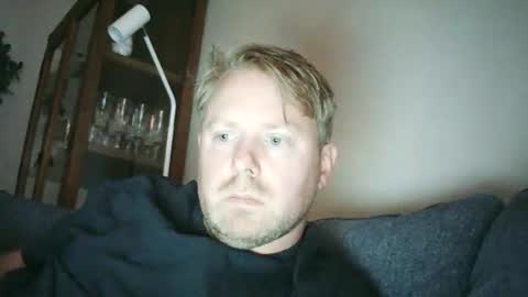 swedishstripper online show from 12/14/25, 12:10