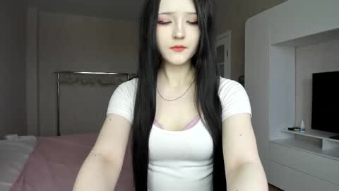 Snapshot of sweeety_peach chatting on 03/10/26, 09:03 sweeety_peach online show from 03/10/26, 09:03