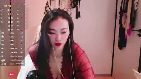 sweet0830 online show from 10/28/25, 05:11